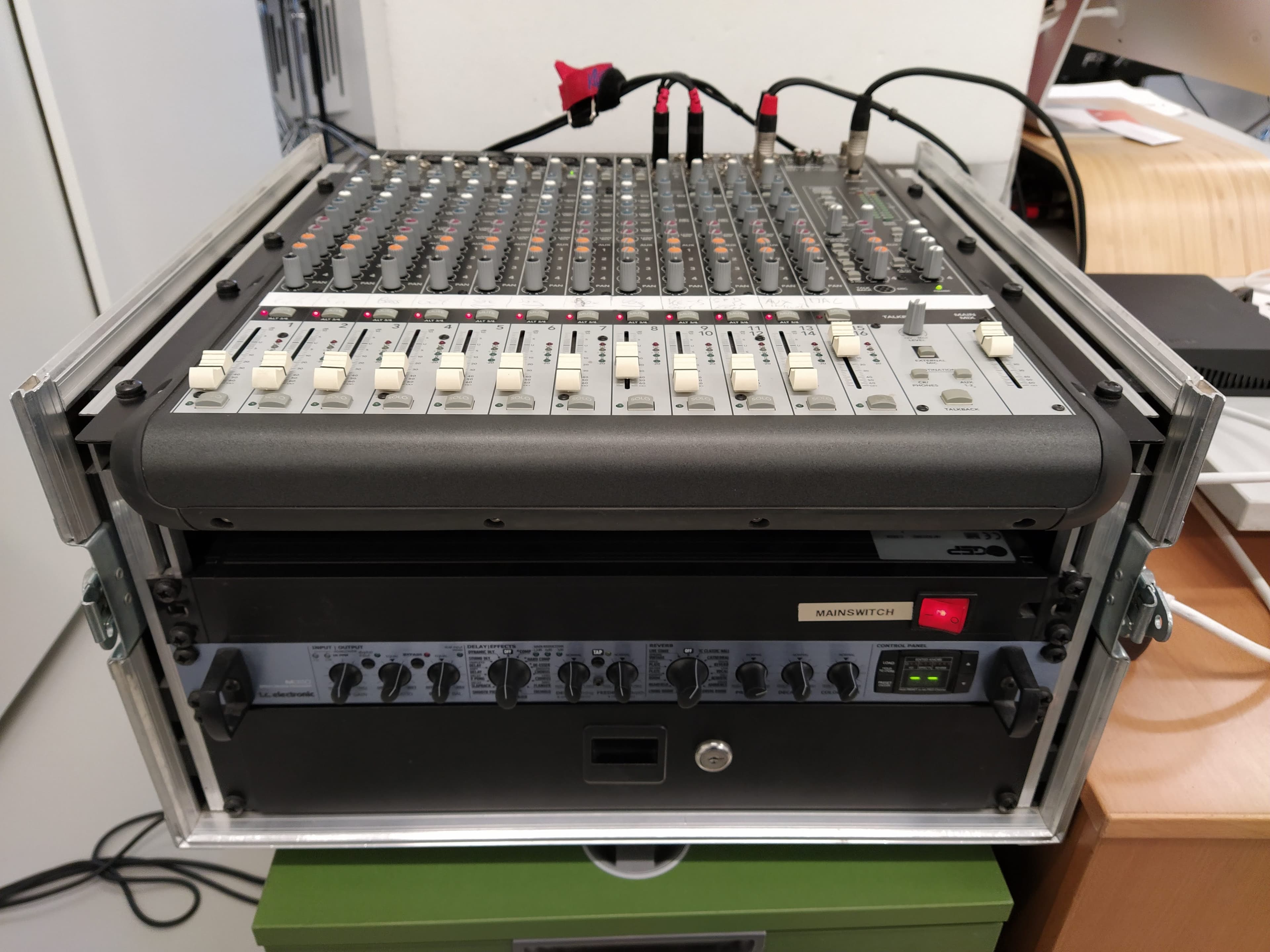 Lichttechnik und Bühnenbeleuchtung für Veranstaltungen